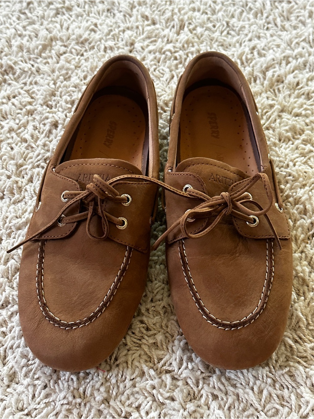 Aritzia x Sperry slim Boat Shoe flats size 7.5